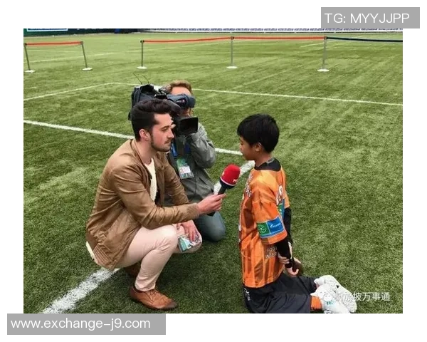 足球上帝30的传奇之路如何影响了全球足球文化与未来发展